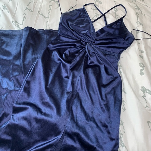 Windsor Dresses & Skirts - Formal Dress